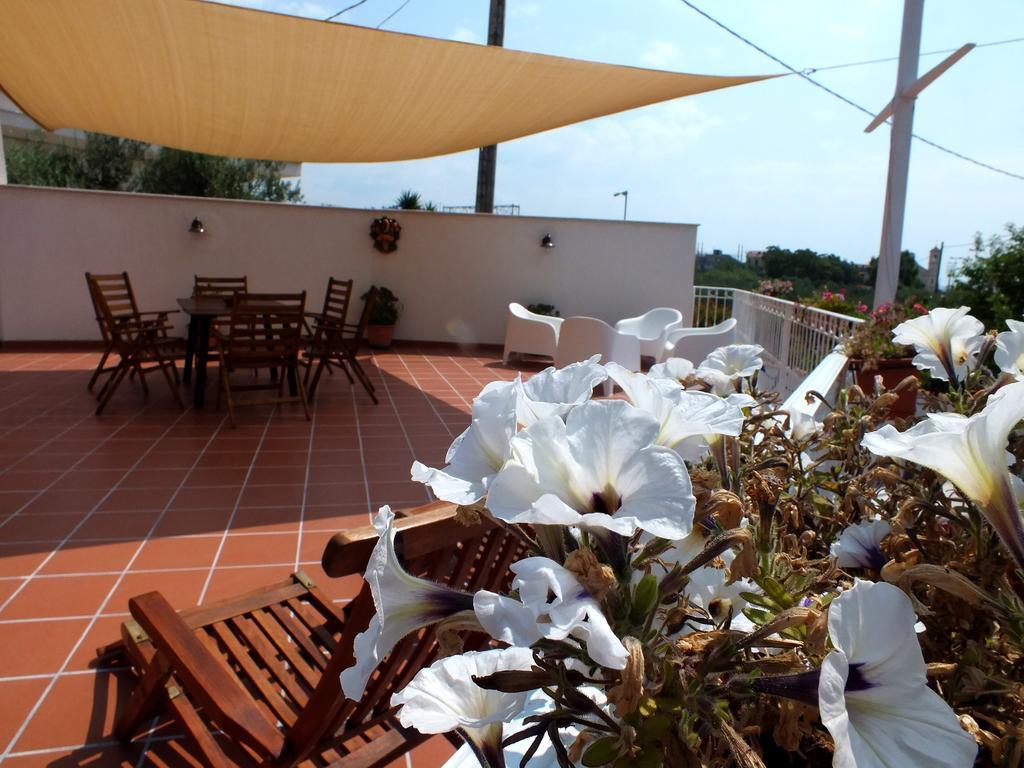 B&B Villa Sul Mare Melito Di Porto Salvo Eksteriør billede