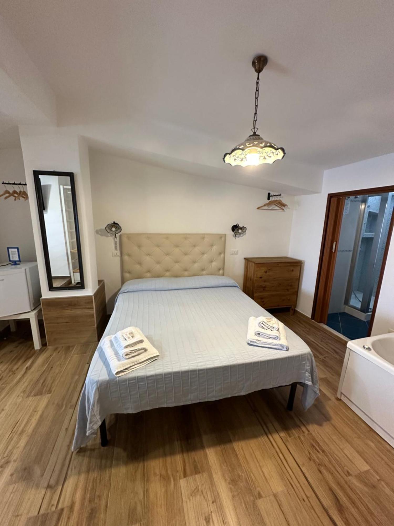 B&B Villa Sul Mare Melito Di Porto Salvo Eksteriør billede