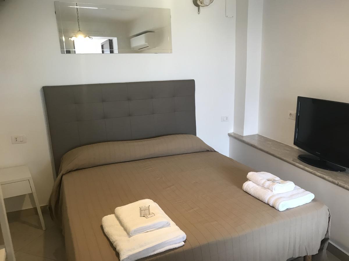 B&B Villa Sul Mare Melito Di Porto Salvo Eksteriør billede
