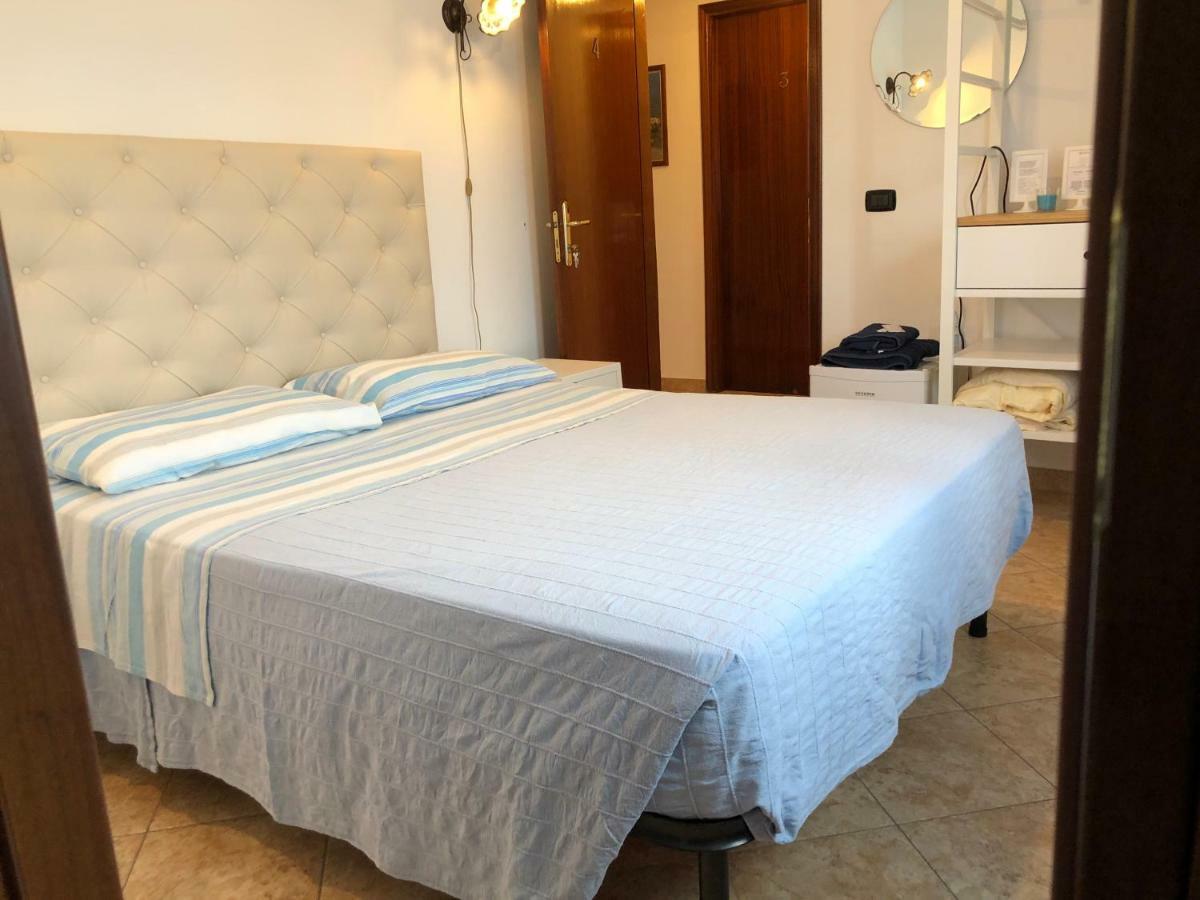 B&B Villa Sul Mare Melito Di Porto Salvo Eksteriør billede